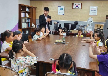 작은천사들.jpg