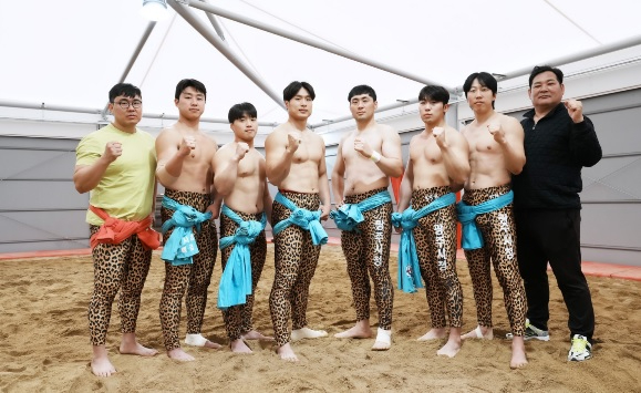 씨름.jpg