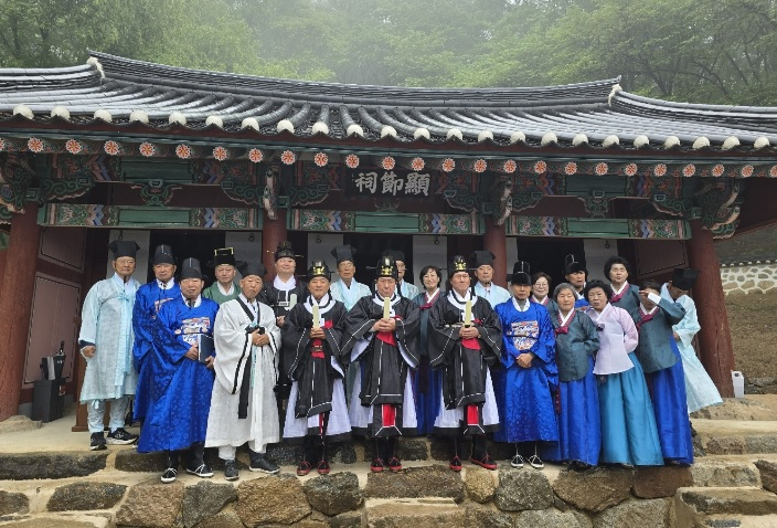 남한산성 헌절사.jpg