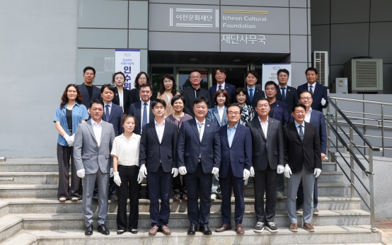 인수위원.jpg