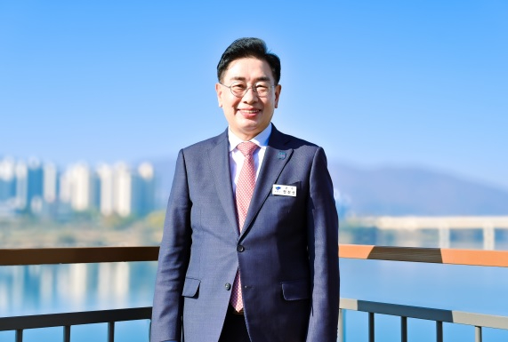 전진선.jpg