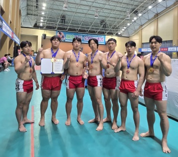 씨름팀.jpg