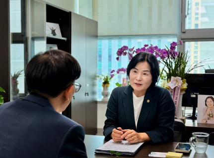 윤순옥.jpg