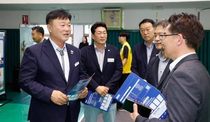 외지 관광객.jpg