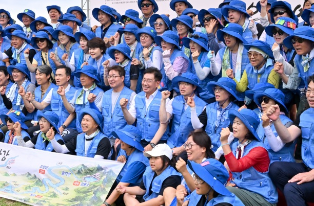 남한강 도보 행진.jpg