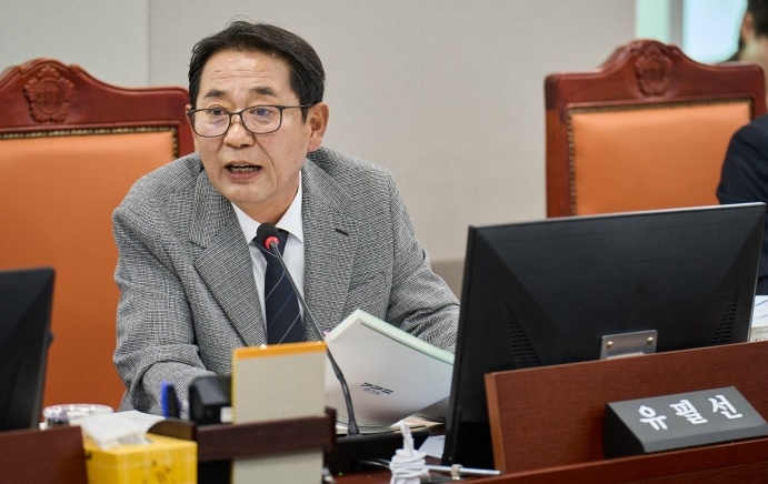 유필선.jpg
