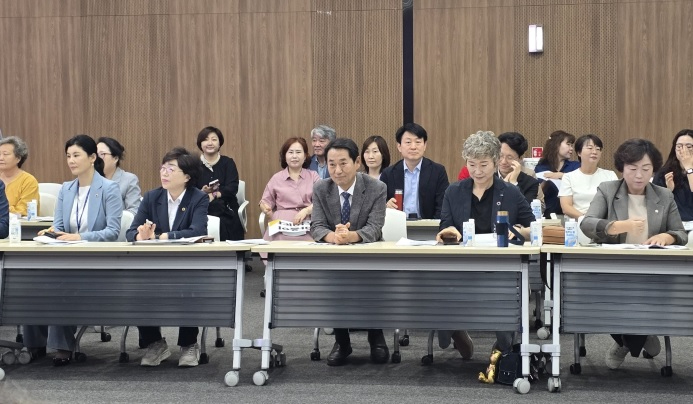 유필선.jpg