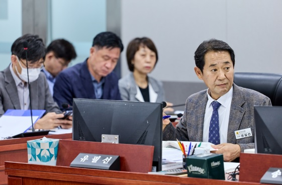 유필선.jpg