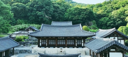 설봉서원, 오현(五賢)을 기리는 추향제 봉행