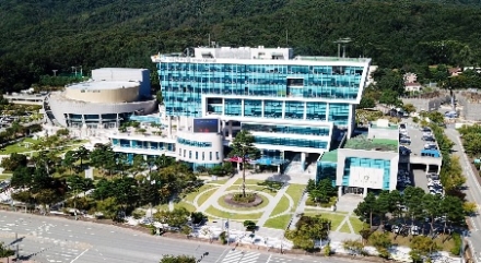 지역의사제 시행으로 의대 진학 확대, 이천 학생도 기회 잡는다