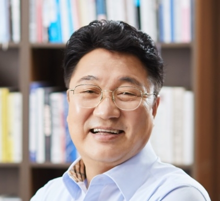 엄태준 전 이천시장, 이천시민 312명 소송대리…윤석열 상대 전부승소