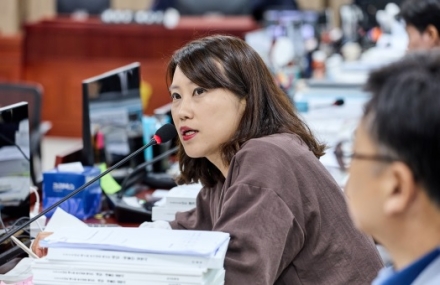 최보라 경기도의원, “택시 지원금 칼질에 마을버스 처우 격차 방치… 교통 예산 편성 부실”