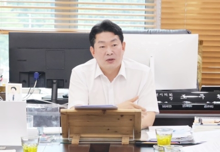 이천시 위원회 위원 중복 위촉 ‘조례 위반’ 논란… 시의회, 행정감시·경각심 촉구