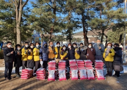 희명약품(주)와 대한적십자사 경기도지사가 함께하는 ‘사랑의 선물’