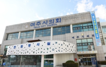 북내면 발전위 대표단과 대신면 대책위 대표단, 여주시의회 방문하여