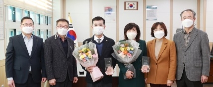 광주하남교육지원청, 광주시의회에 감사패 수여