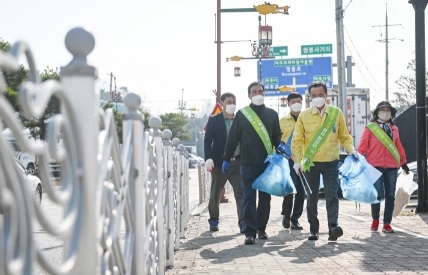 여주시, 새봄맞이 공직자 대청소 실시