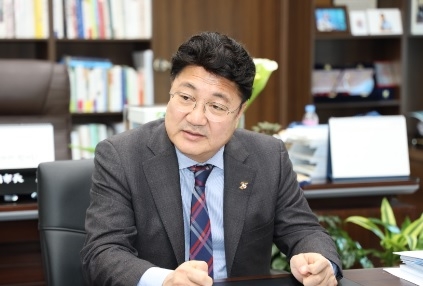 이천시승격 25주년, 엄태준 이천시장에게 듣는다.