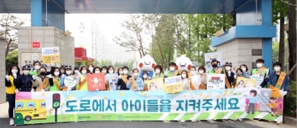 창우초등학교,  학교·학부모·지역사회가 함께하는 교통안전 캠페인 실시