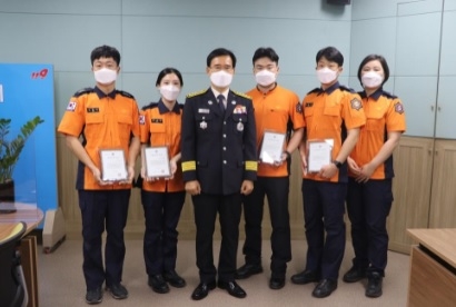 여주소방서, 모범공무원 및 하트세이버 인증서 수여식 가져