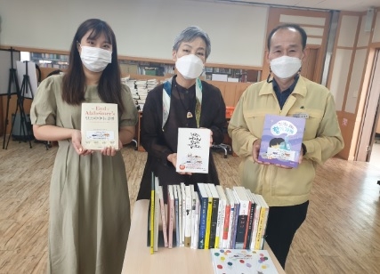 치매극복선도학교 및 선도단체 현판식 개최