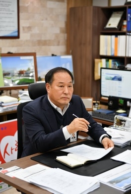 정동균 양평군수