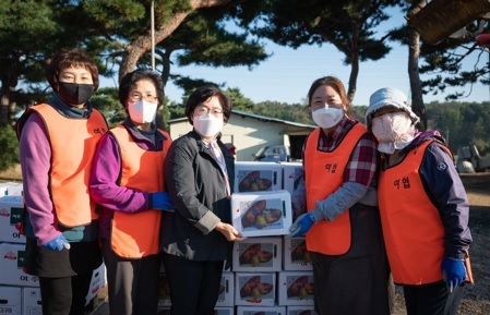 여주시 여성단체협의회,  사회복지시설에 꿀고구마 행복나눔