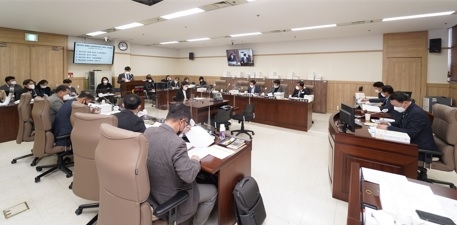 경기도의회 농정해양위원회, 2022년도 농업기술원 본예산안 심의