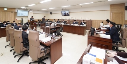 경기도의회 농정해양위원회, 2022년도 축산산림국 본예산안 심의