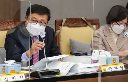 박관열 의원, 2022년 경과원 동부권역 센터 예산과 소상공인 지원을 위한