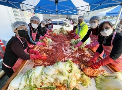 창전동 부녀민원봉사대  “사랑의 김장김치 나눔 행사”