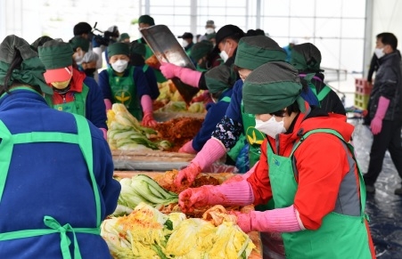 양평군새마을회, ‘사랑의 김장나누기’로 따뜻한 마음 나눠