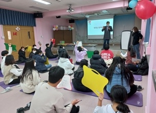 여주 흥천중학교, 독서골든벨 행사 개최