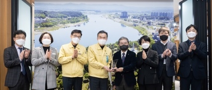 이항진 여주시장, 이재정 경기도교육청감과 교육현안 논의
