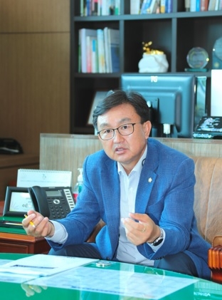 김하식 이천시 의회 의장(국민의힘)