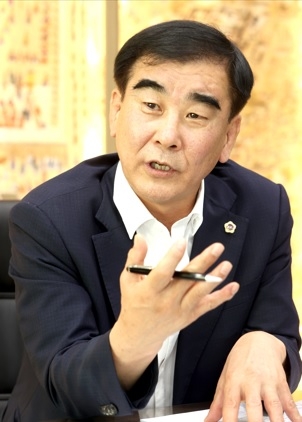 염종현 경기도의회 의장(더불어민주당)