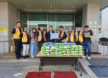 양평한강라이온스클럽, 설 명절 앞두고 백미 350kg 기부