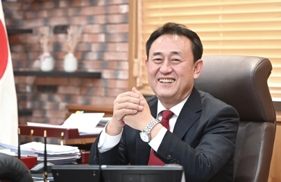 “도자의 멋과 젊음을 느낄 수 있는