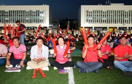 이천시, 아시안컵 한일 결승전 야외 응원행사로 ‘후끈’