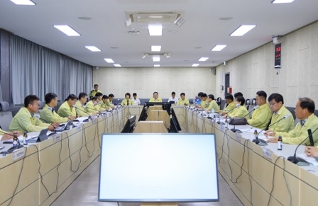 이충우 여주시장 태풍 ‘카눈’ 대비 긴급대책점검회의 추진…휴가반납