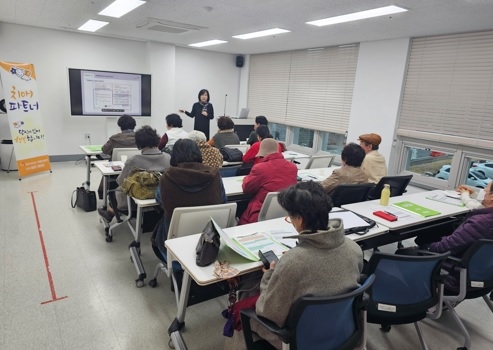 치매환자와 가족을 배려하는 따뜻한 동반자