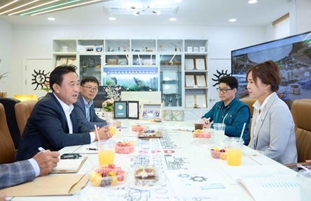 이충우 여주시장, ‘(주)에스피디하우징’