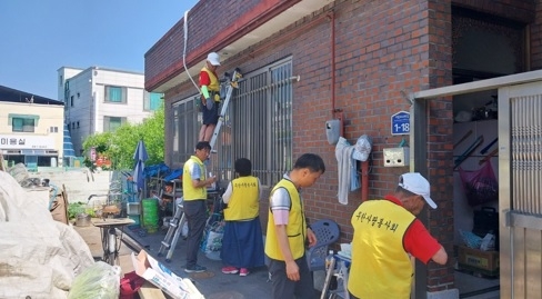 여주시 무한사랑봉사회, 취약계층 주거환경개선사업 실시!