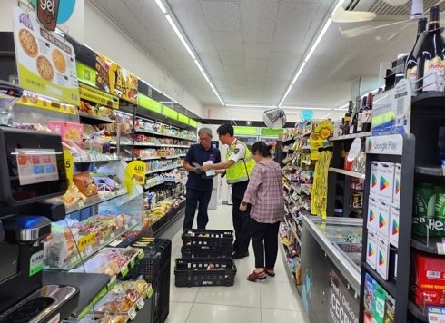 여주시 오학동, 개학기 ‘청소년 유해환경 개선’ 민·관 합동 캠페인 실시