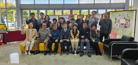 2024년 여주시 장애인평생학습도시 밤별 전시회 개최