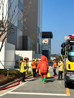 여주소방서, 유해화학물질 화재 대응 현지적응훈련 실시로 안전 강화