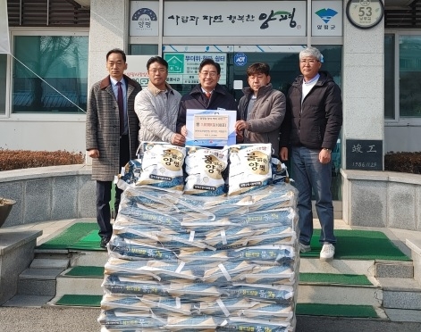 단월면 ㈜시우건설·㈜기선·석영중기 설명절 맞이 쌀 1,000kg 기탁