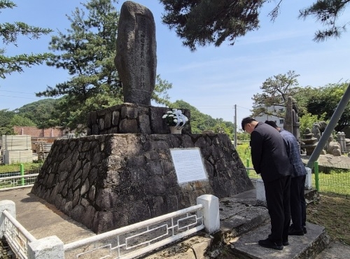 용문면, 현충일 맞아 ‘용문산 지구 전투전적비’ 참배